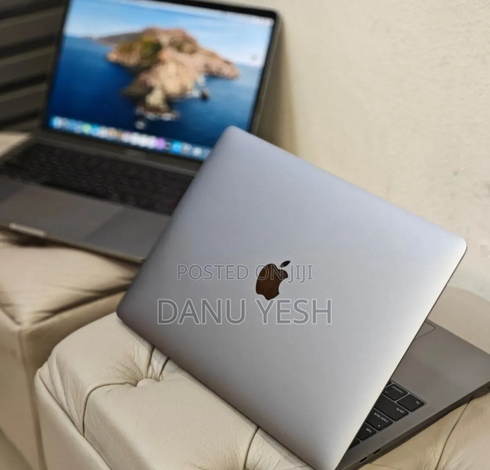 New Laptop Apple MacBook Pro 2019 16GB Intel Core i7 SSD 256GB
