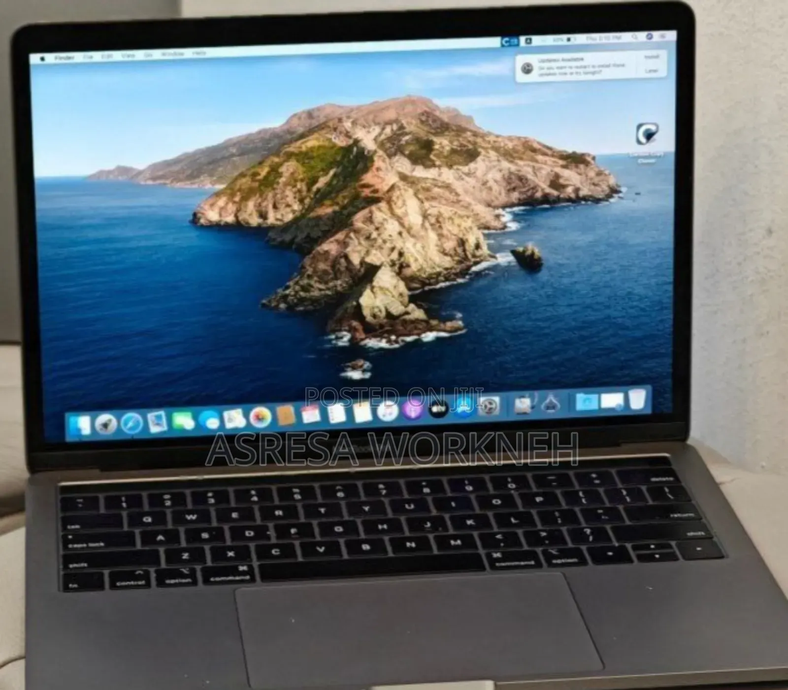 New Laptop Apple MacBook Pro 2019 16GB Intel Core i7 SSD 256GB