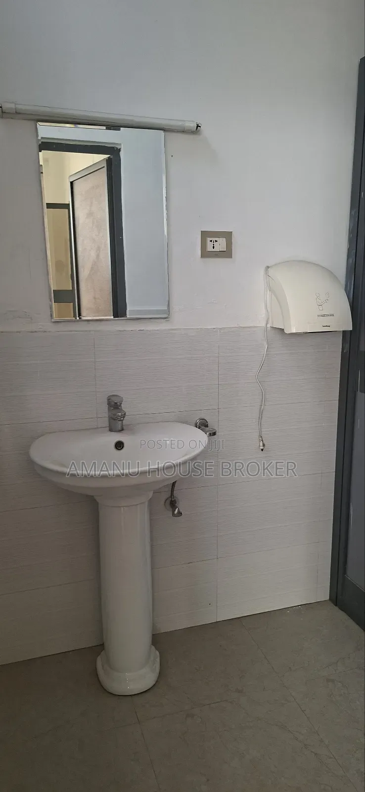 Building for Rent G+6, New Building ,18 Rooms for Office and Residence