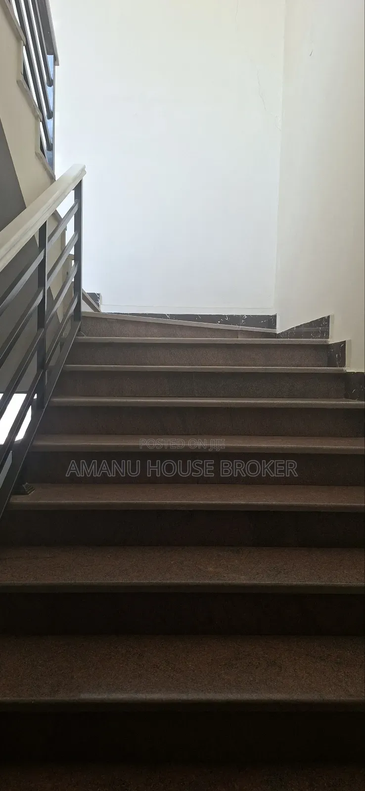 Building for Rent G+6, New Building ,18 Rooms for Office and Residence