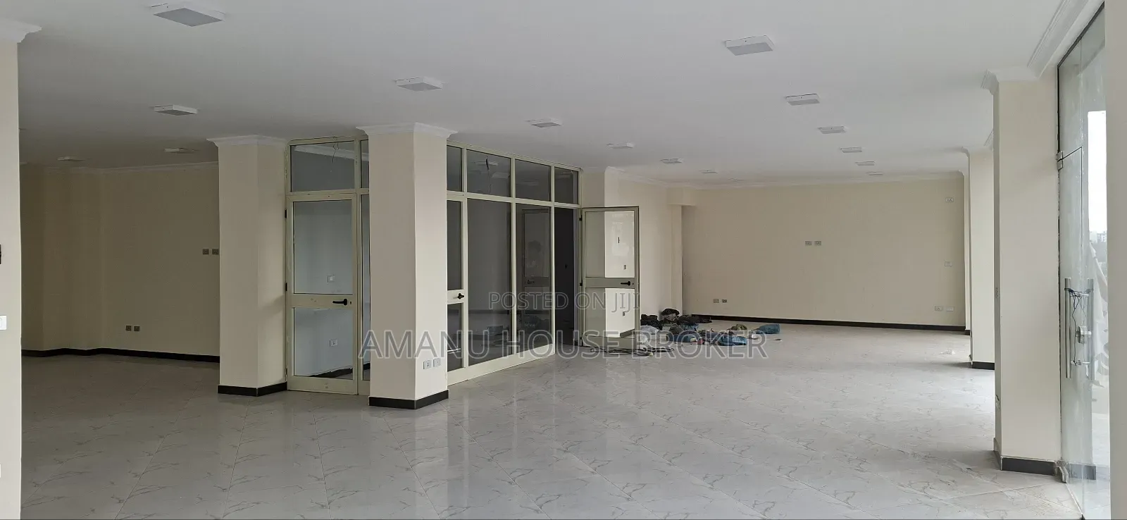 Urgent Office for Rent Aa Meskel Flower 200sqm 1st Floor