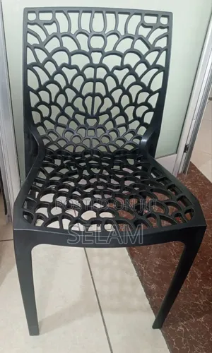 ለካፌ ለሬስቶራንት የሚሆን ፕላስቲክ ወንበር