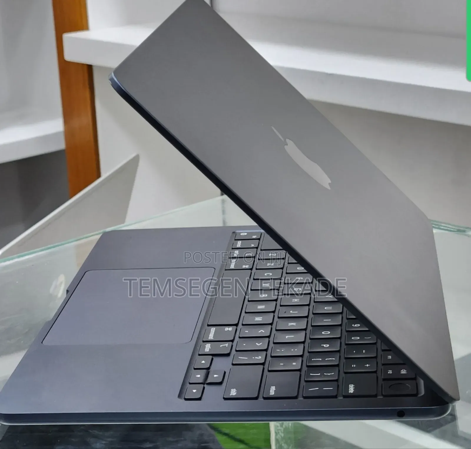 New Apple MacBook Pro 2024 M3 14-inch 16GB Apple M3 Max SSD 512GB