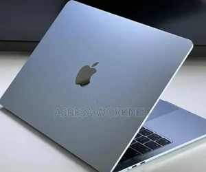 New Laptop Apple MacBook Air 2015 16GB SSD 256GB