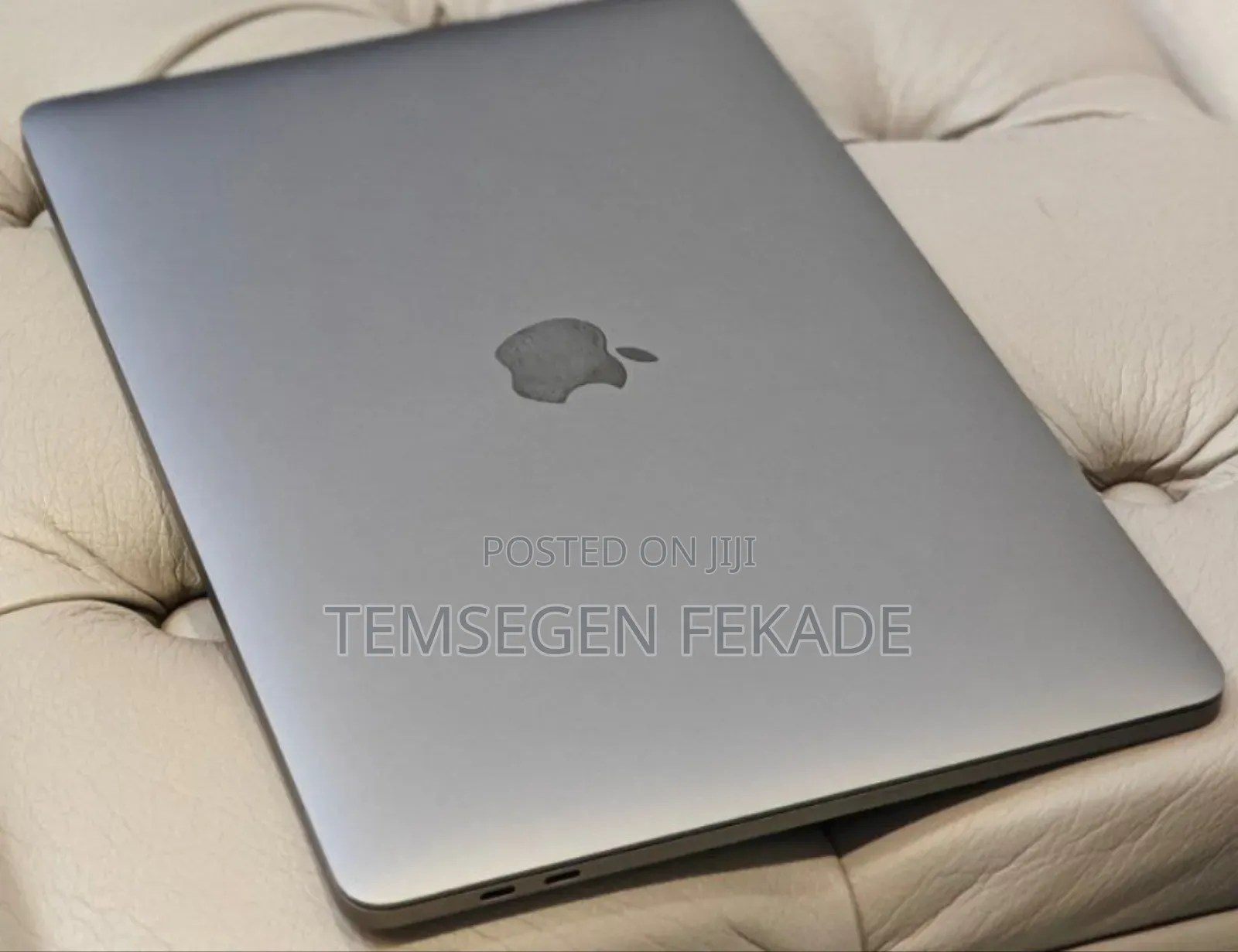 New Laptop Apple MacBook Pro 2019 16GB Intel Core i7 SSD 256GB