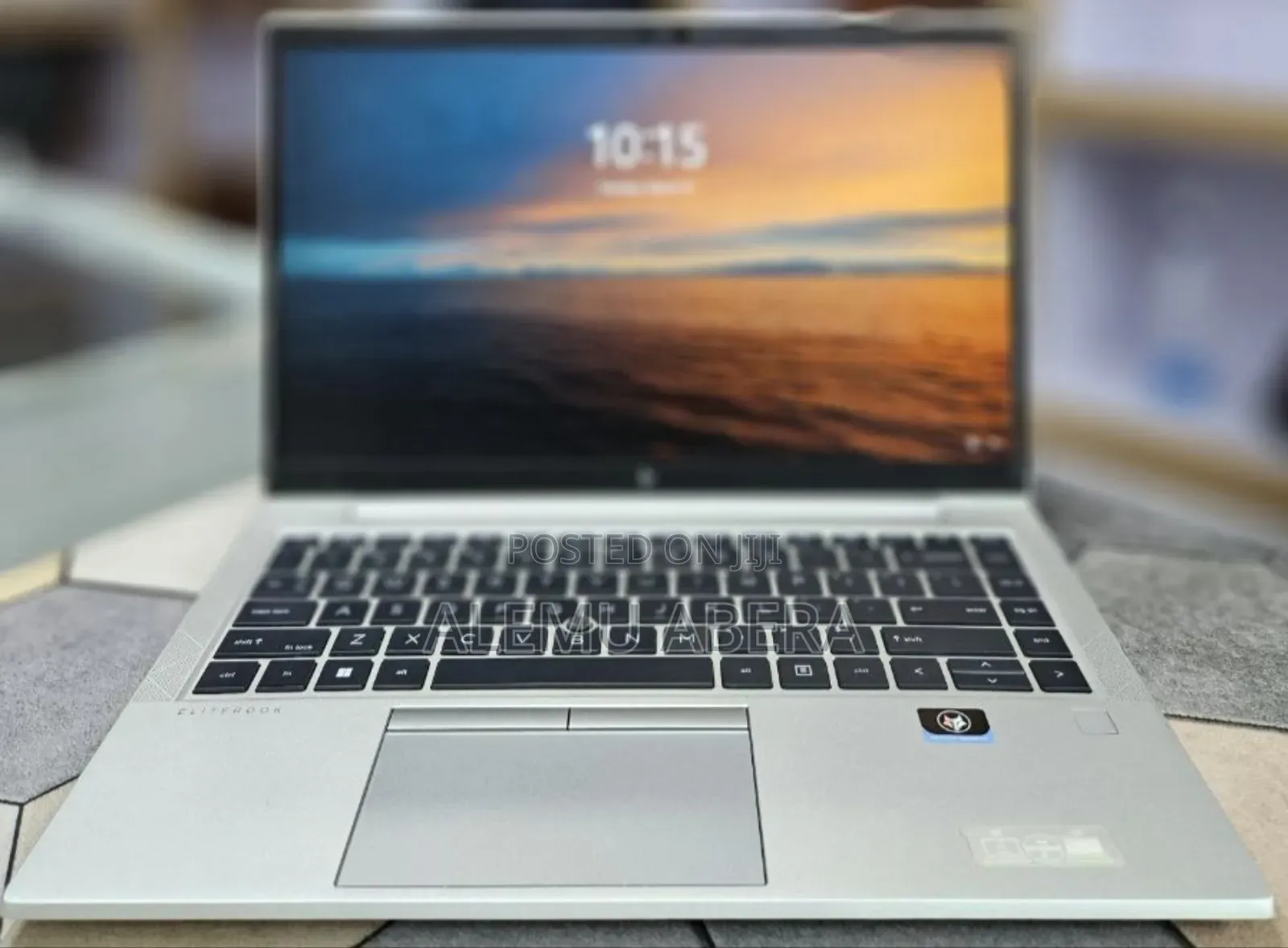 New Laptop HP EliteBook 840 G8 16GB Intel Core i7 SSD 512GB