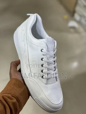 Cat (Caterpillar) All White Leather Shoes With Contrast Gum Outsole