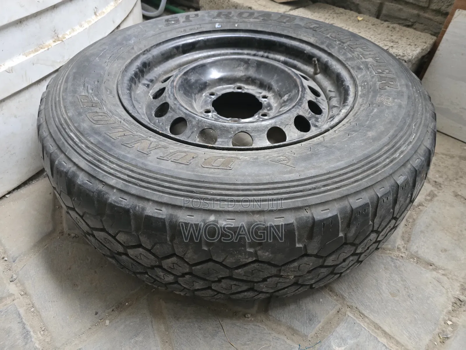 Tire With Cherokee 245/75r17 112h