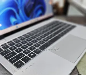 New Laptop HP EliteBook 1040 G8 16GB Intel Core i7 SSD 512GB