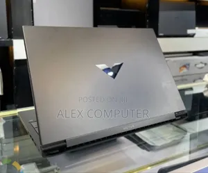 New Laptop HP Victus 15 16GB Intel Core i7 SSD 1T