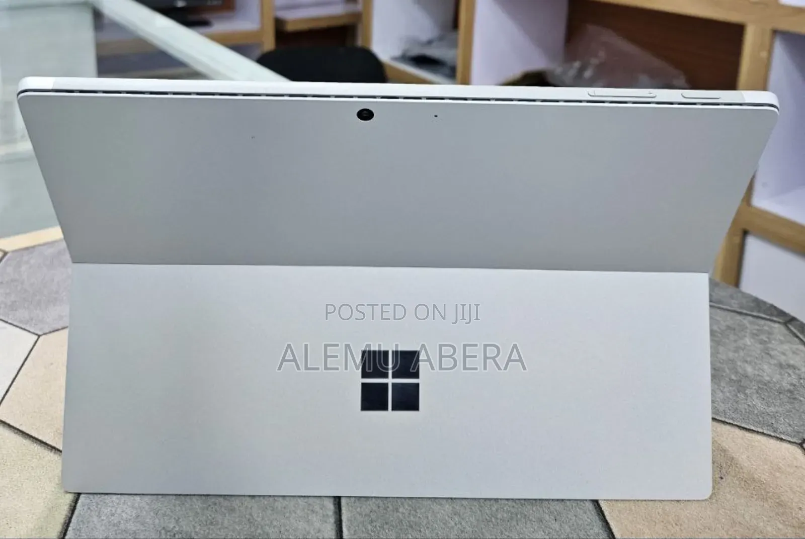 New Laptop Microsoft Surface Pro 7 16GB Intel Core i7 SSD 256GB