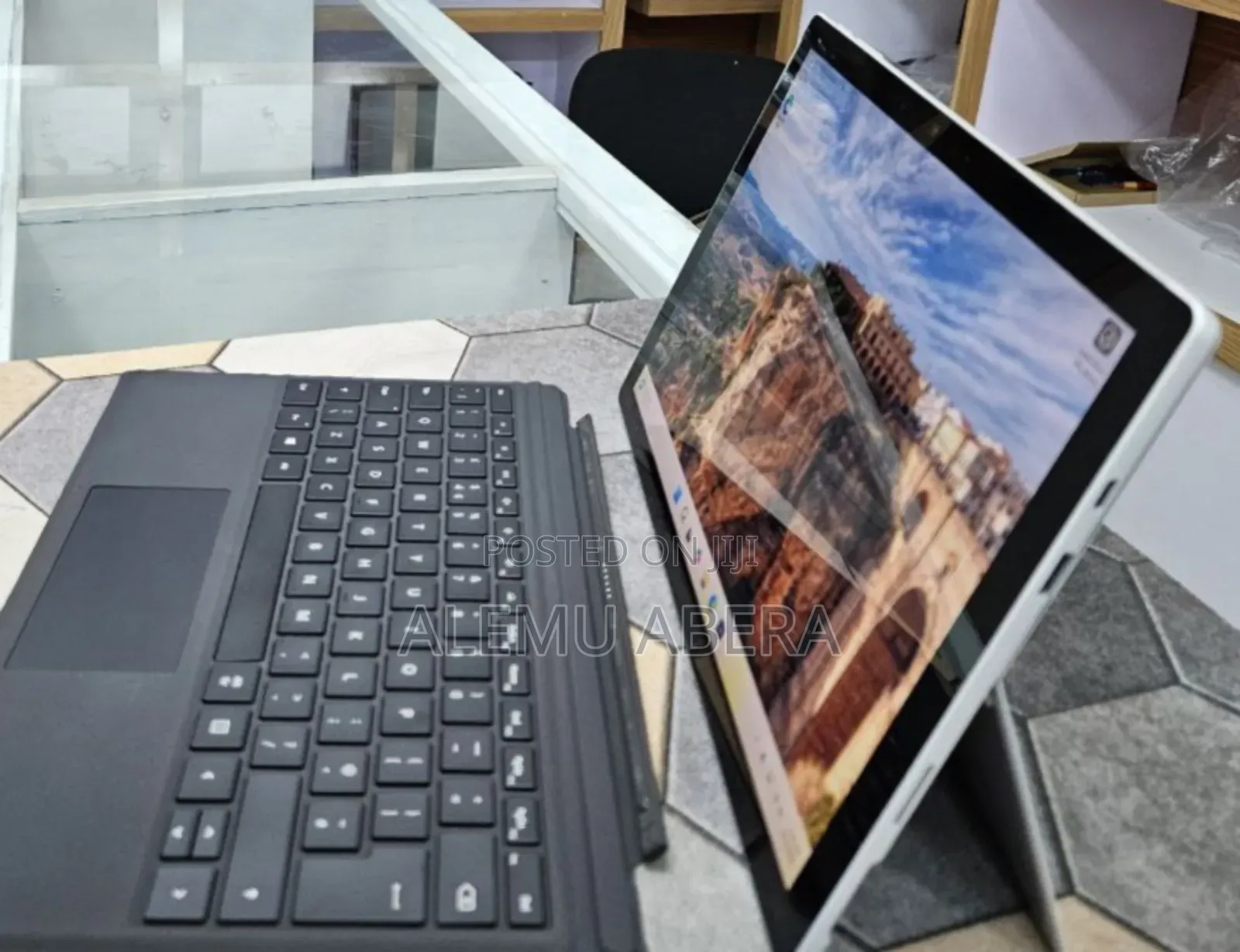 New Laptop Microsoft Surface Pro 7 16GB Intel Core i7 SSD 256GB