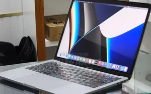 New Laptop Apple MacBook Pro M1 16GB Apple M1 SSD 256GB