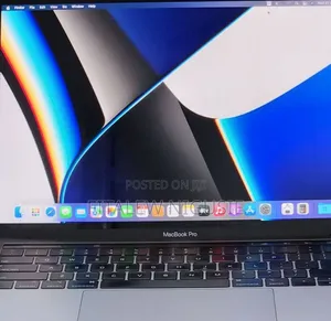 New Laptop Apple MacBook Pro M1 16GB Apple M1 SSD 256GB