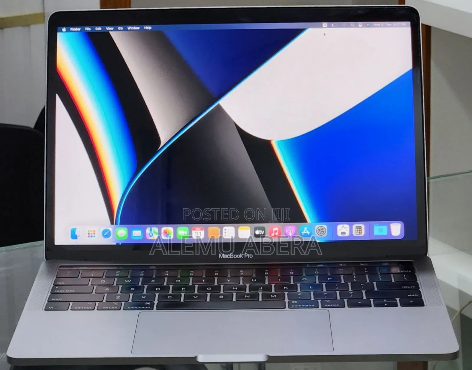New Laptop Apple MacBook Pro M1 16GB Apple M1 SSD 256GB