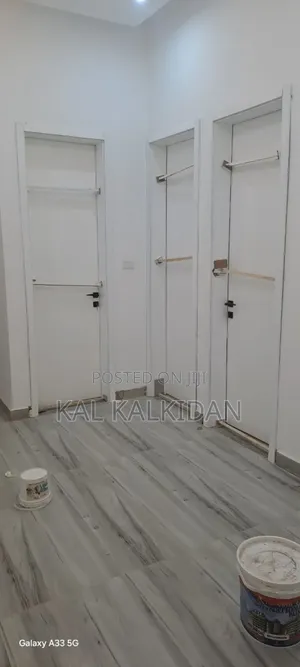 Crowndoor With New Technology