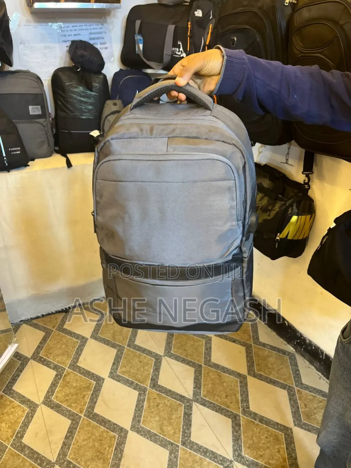 Cat Quality Laptop Bags