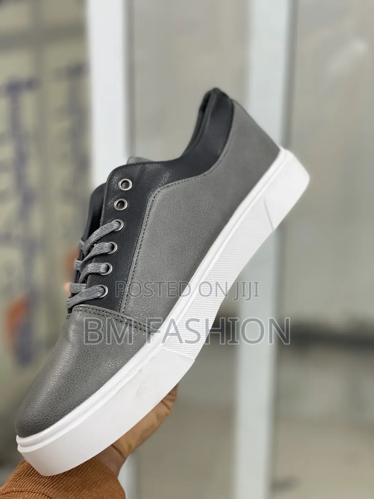 Timberland Charcoal and Black Pebbled Leather Sneakers