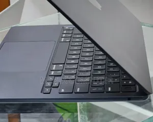 New Laptop Apple MacBook Air 2024 M3 15-inch 16GB Apple M3 SSD 512GB