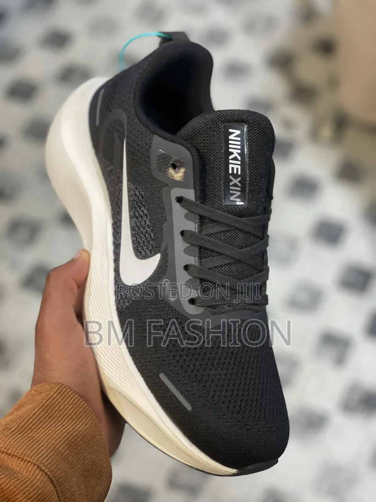 Nike Niikiexin Black White Mesh Running Shoes