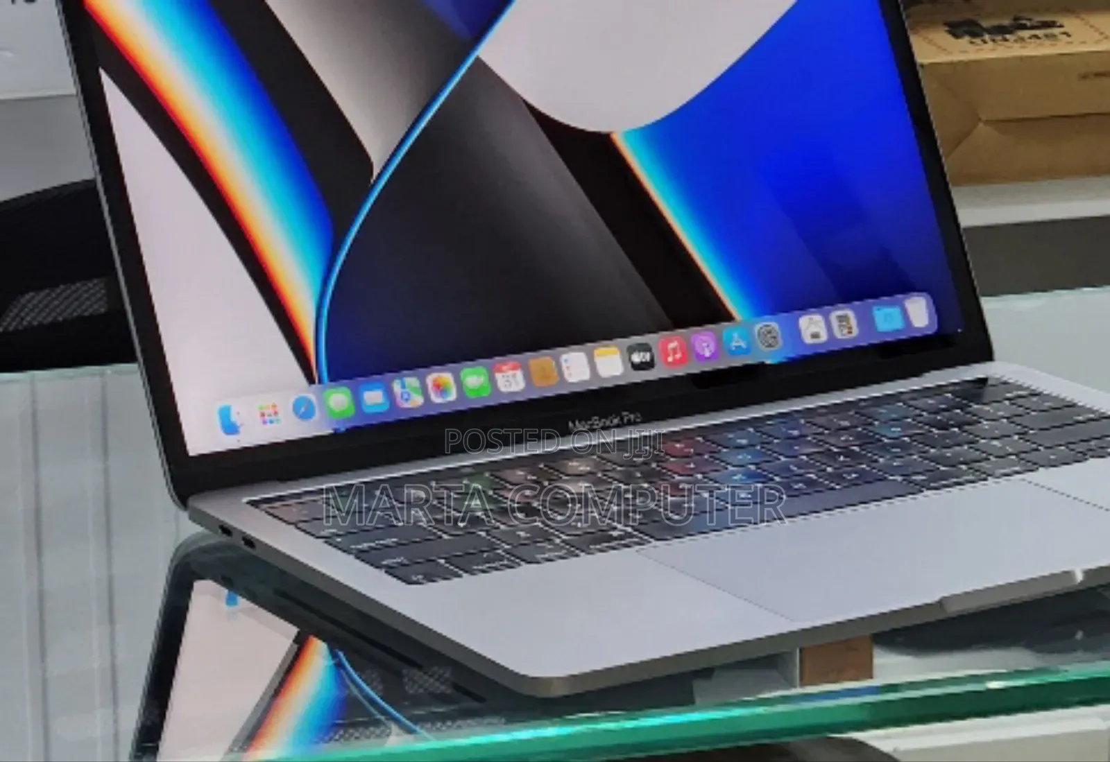 New Laptop Apple MacBook Air 2020 M1 16GB Apple M1 SSD 256GB