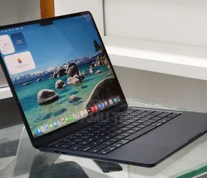 New Laptop Apple MacBook Pro 2024 M3 14-inch 16GB SSD 512GB