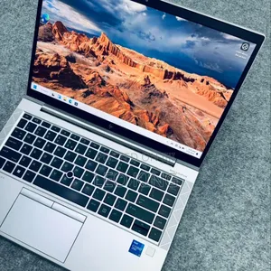 New Laptop HP EliteBook 840 G8 16GB Intel Core i5 SSD 512GB