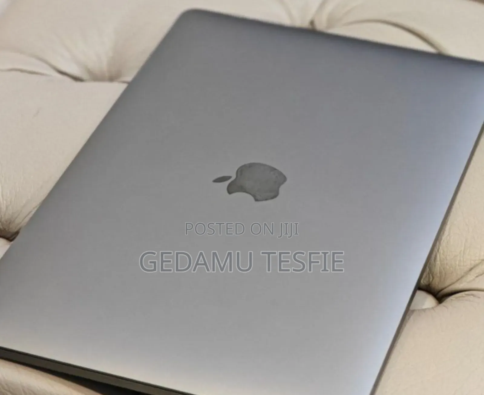 New Laptop Apple MacBook Pro 2019 16GB Intel Core i7 SSD 256GB