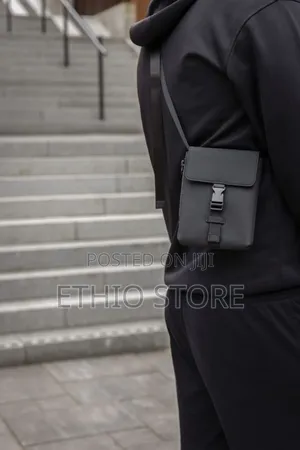 Vinga Baltimore Sling Bag