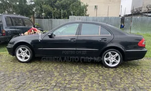 Mercedes-Benz E200 2006