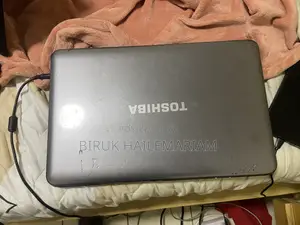 Laptop Toshiba Satellite C55 8GB Intel Core i7 HDD 750GB