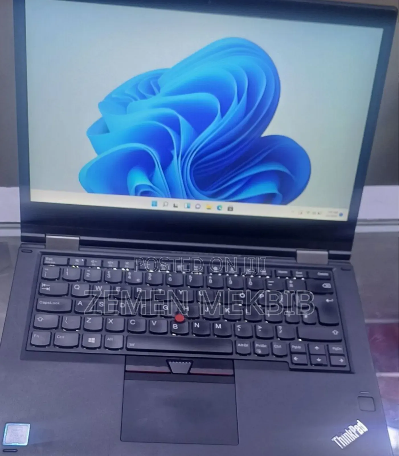 New Laptop Lenovo ThinkPad X380 Yoga 8GB Intel Core i5 SSD 512GB