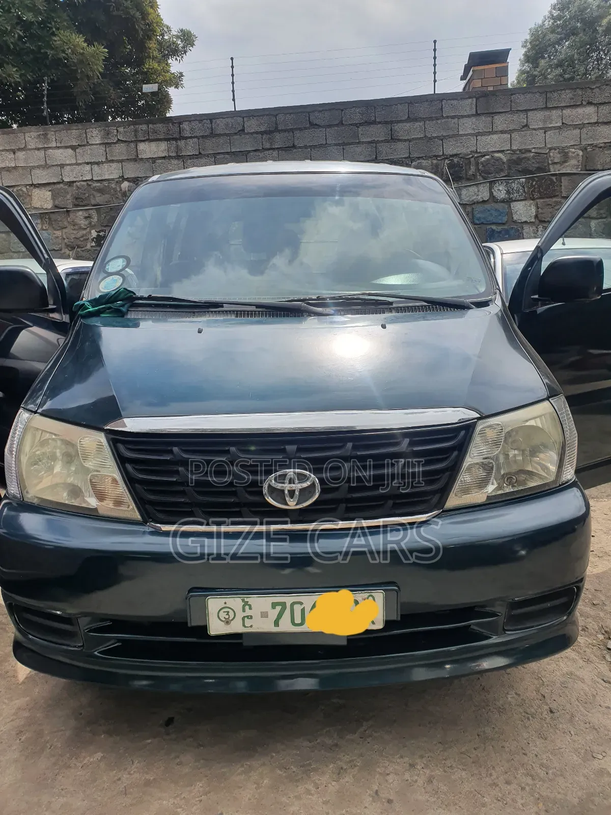Toyota HiAce 2008 Teal