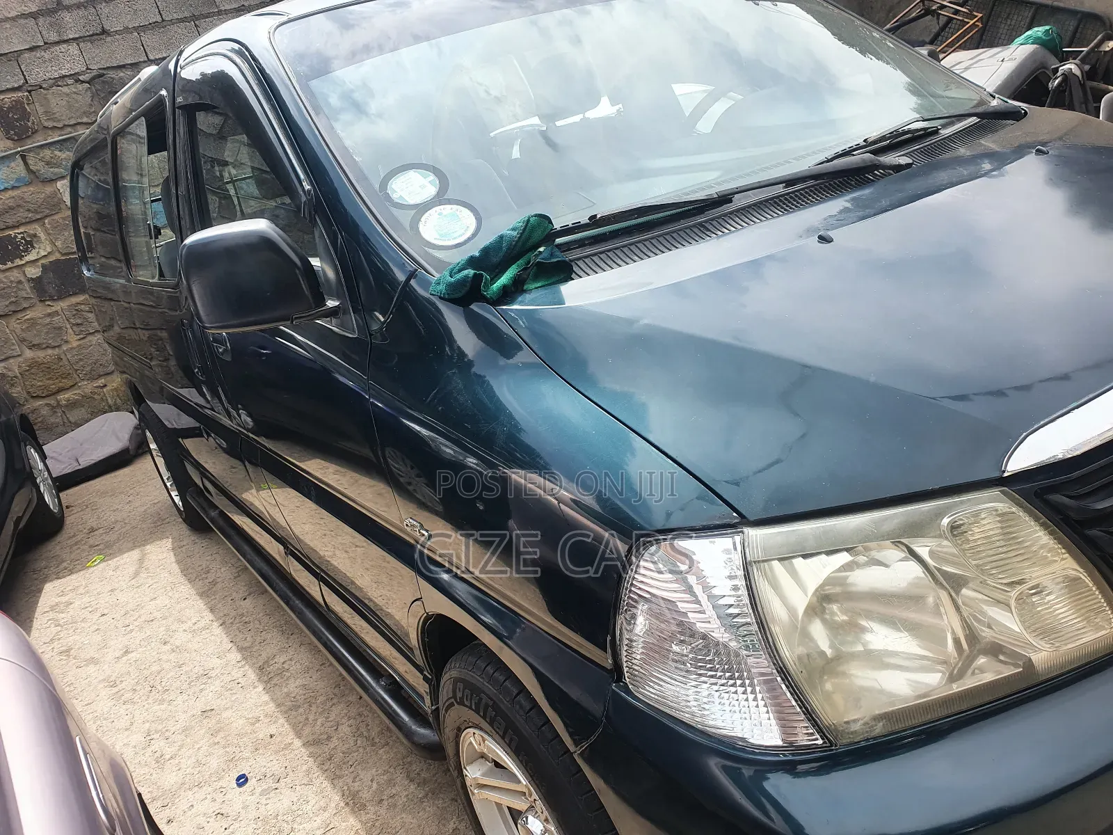 Toyota HiAce 2008 Teal