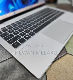 New Laptop HP EliteBook 1040 G8 16GB Intel Core i7 SSD 512GB