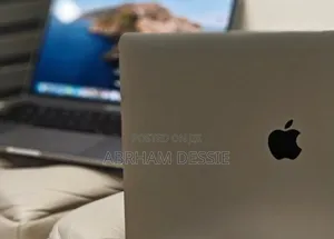 New Laptop Apple MacBook Pro 2019 16GB Intel Core i7 SSD 1T