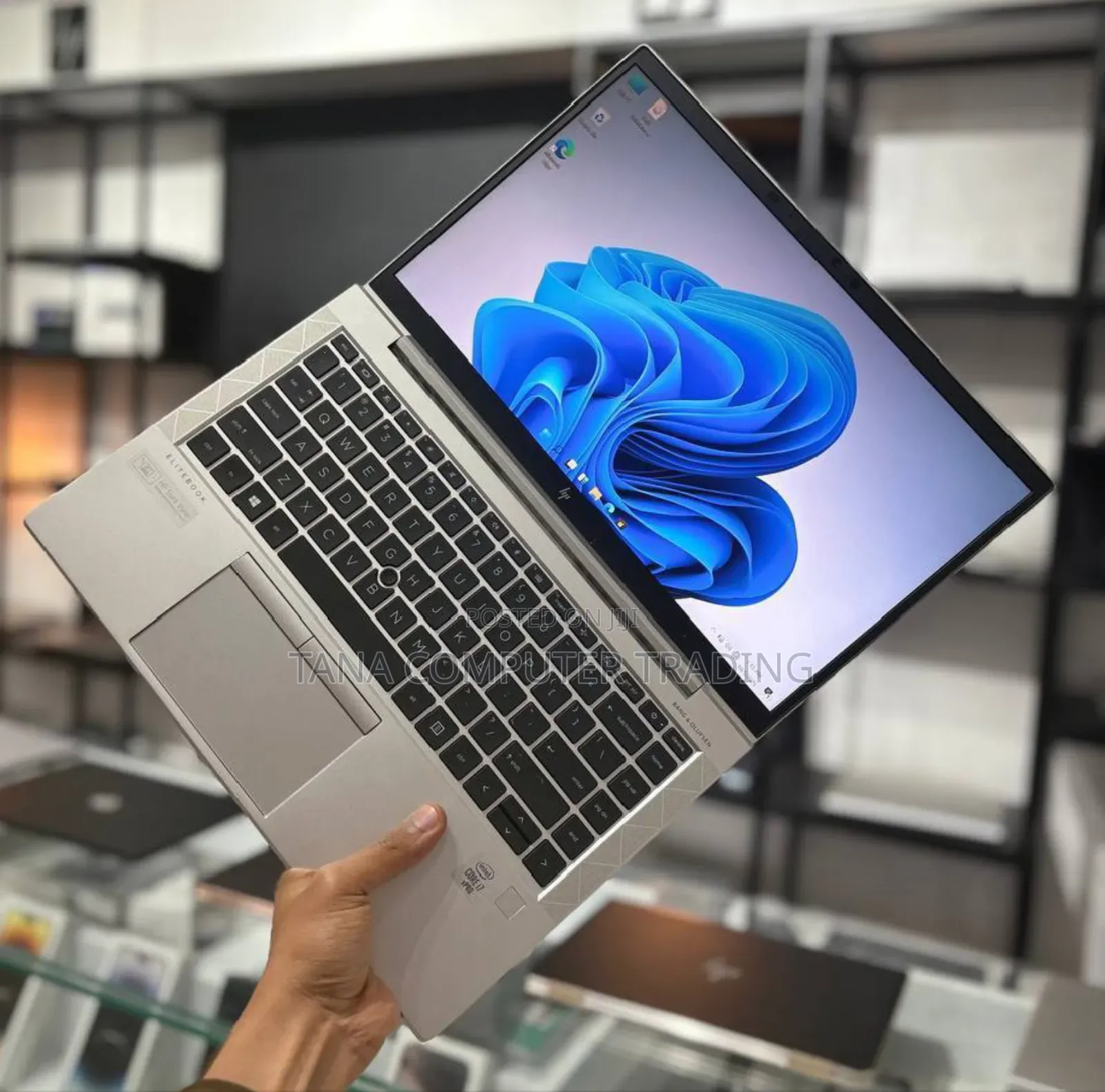 New Laptop HP EliteBook 840 G7 16GB Intel Core i7 SSD 512GB