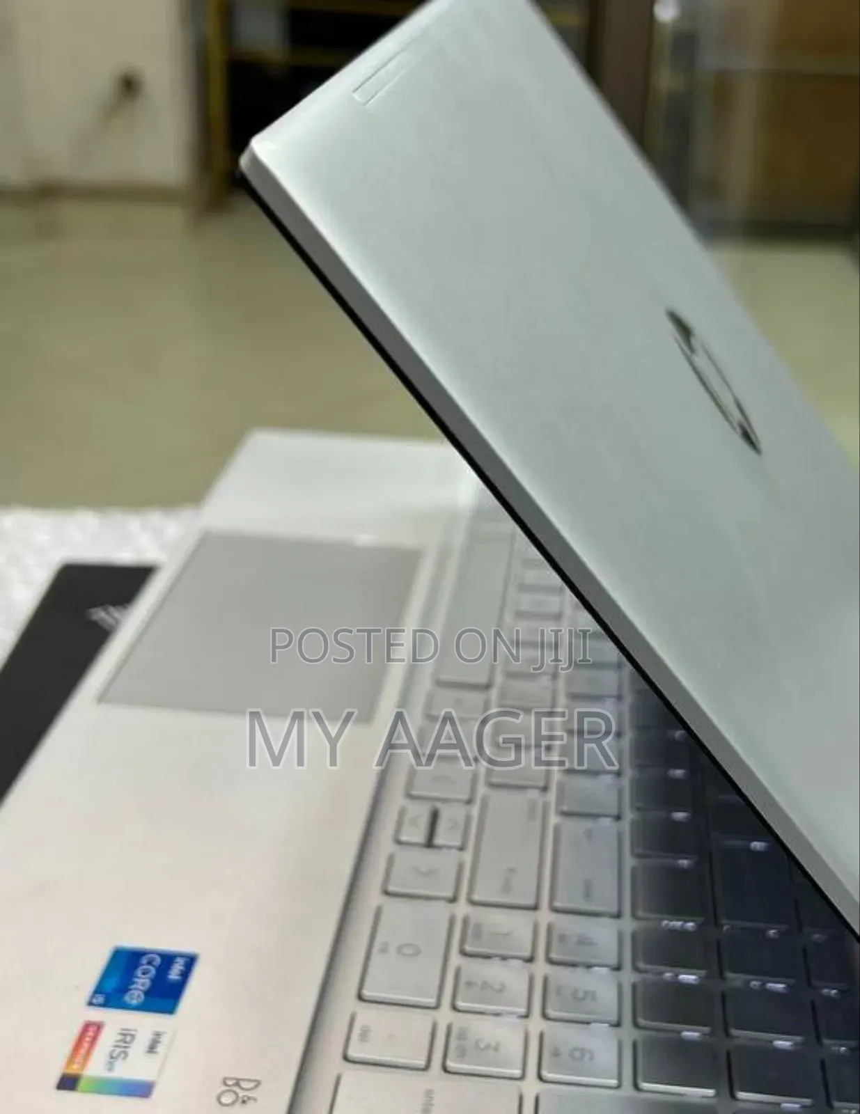 New Laptop HP Pavilion 15 8GB Intel Core i5 HDD 512GB