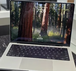 New Laptop Apple MacBook Pro 16GB SSD 512GB