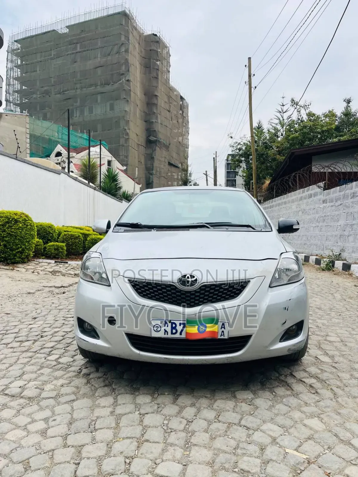 Toyota Yaris 2010 Silver
