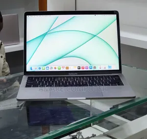 New Laptop Apple MacBook Pro 2019 16GB Intel Core i7 SSD 1T