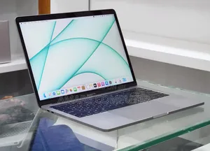 New Laptop Apple MacBook Pro 2019 16GB Intel Core i7 SSD 1T