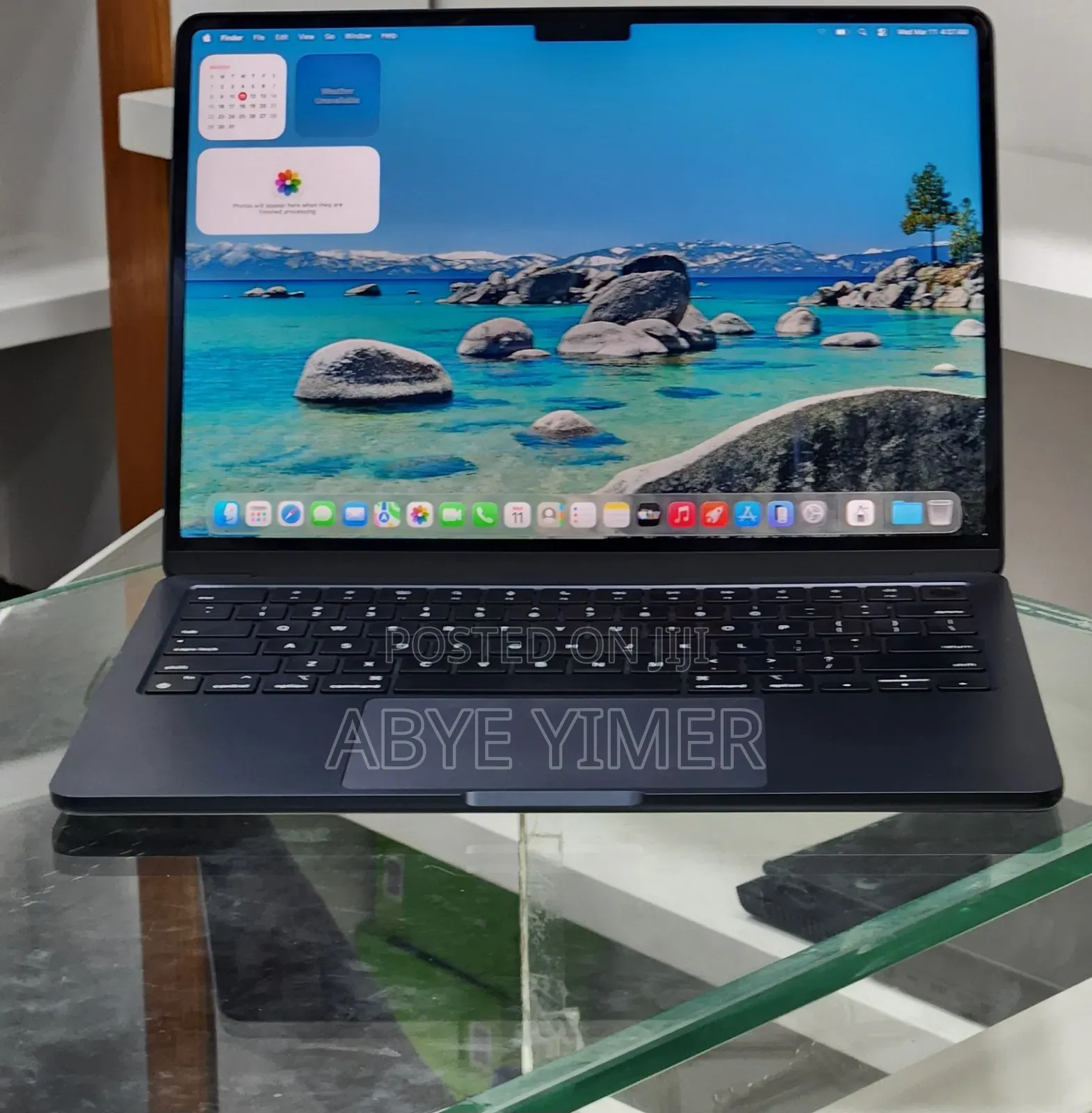 New Apple MacBook Air 2025 M4 15-inch 16GB Intel Core M SSD 512GB