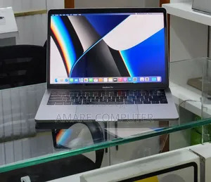 New Laptop Apple MacBook Pro M1 16GB Apple M1 Pro SSD 256GB