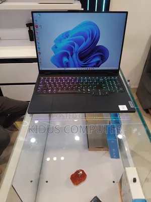 New Laptop Lenovo Legion 7 32GB Intel Core i9 SSD 1T
