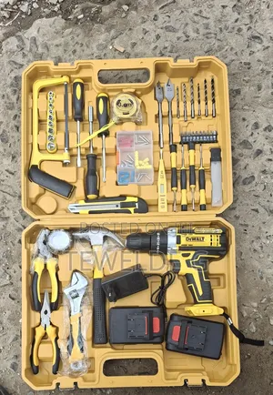 Dewalt Chargeable Drill