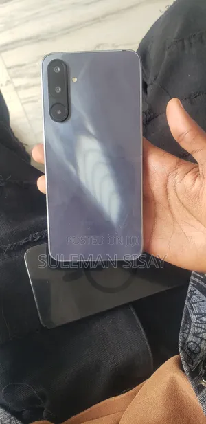 Samsung Galaxy M16 128 GB Blue