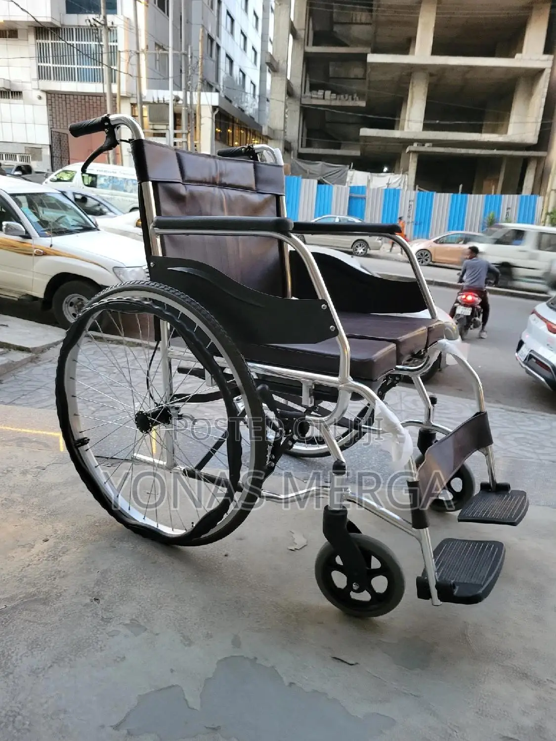 Wheelchairs With Commode Facilities帳蛋mobility and Toileting Needs.