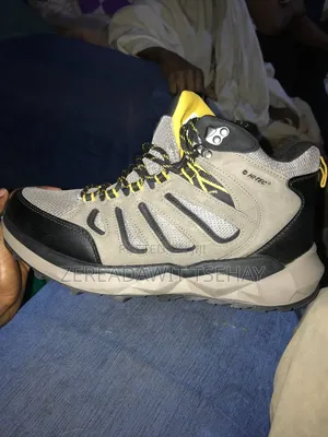 Hi-Tek Hiker Shoe 45 Kutr From
