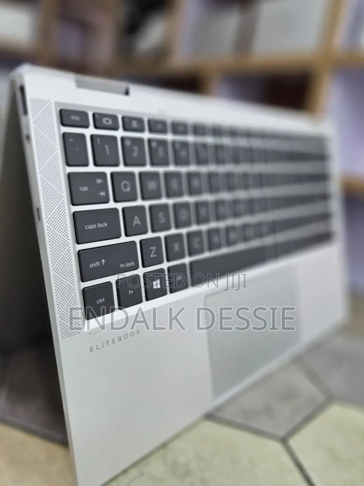 New Laptop HP EliteBook 1040 G8 16GB Intel Core i7 SSD 512GB